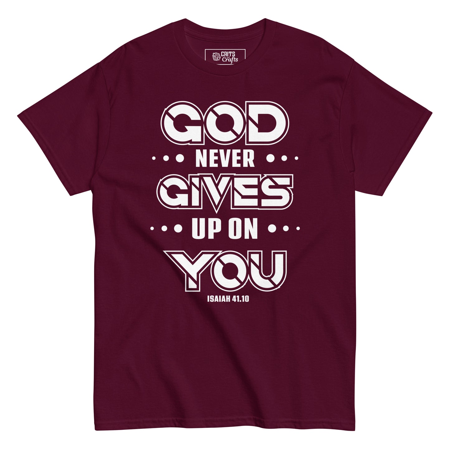 God never gives up - Men's classic tee